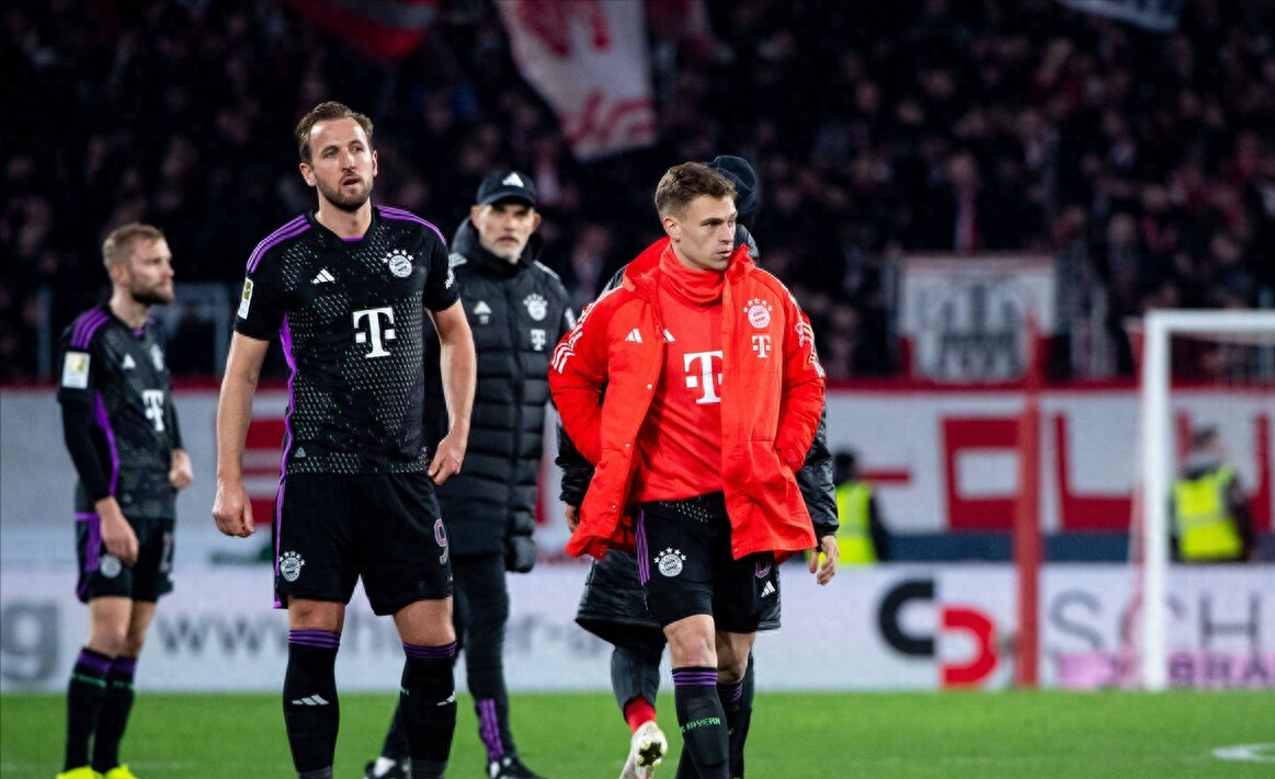 乐鱼体育官网-凯恩迎来二十赛季出色发挥，拜仁观众热烈欢呼！热度持续攀升-乐鱼体育官网